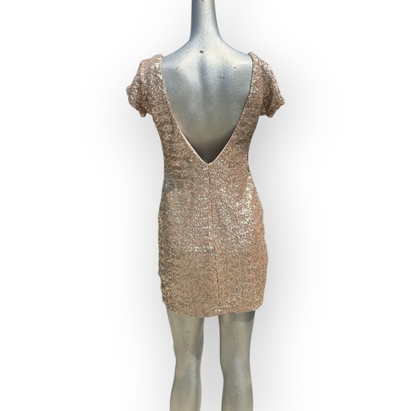 ✨ Free People Backstage Mini Dress | Champagne Gold Sequin | Low Back | Size Med - Picture 10 of 13